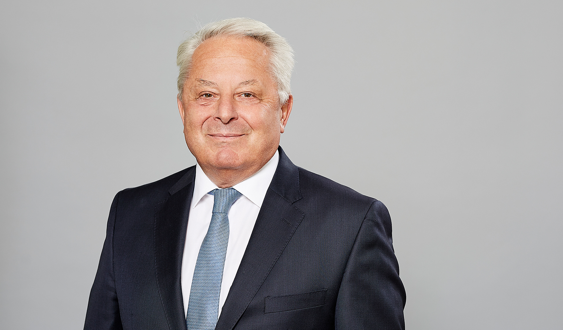 Profilbild von Prof. Dr. Jörg Hernler